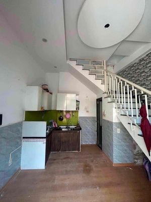 Аренда · 1 комн. · 25 м² · Quận Hải Châu, ул. Đường Núi Thành