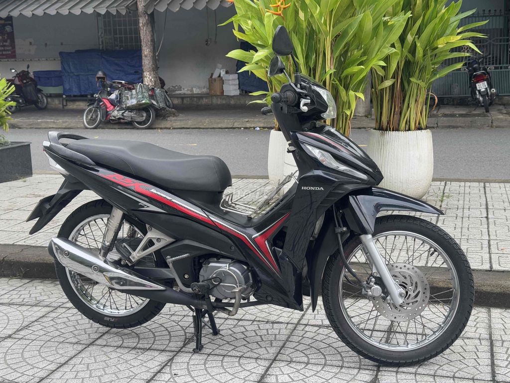 wave rsx fi dk 2017 xe nguyên rin bs 75. Mua bán Xe máy tại Quận Cẩm Lệ Đà Nẵng được đăng bởi Duc Tran  hình 1