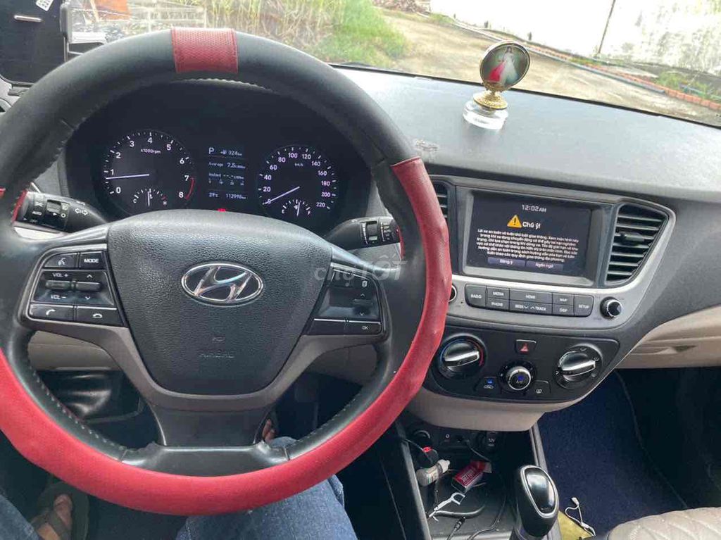 Hyundai Accent 2018 1.4 CVT - 110000 km. Mua bán Ô tô tại Quận Bình Tân Tp Hồ Chí Minh được đăng bởi Xuân Trường hình 4