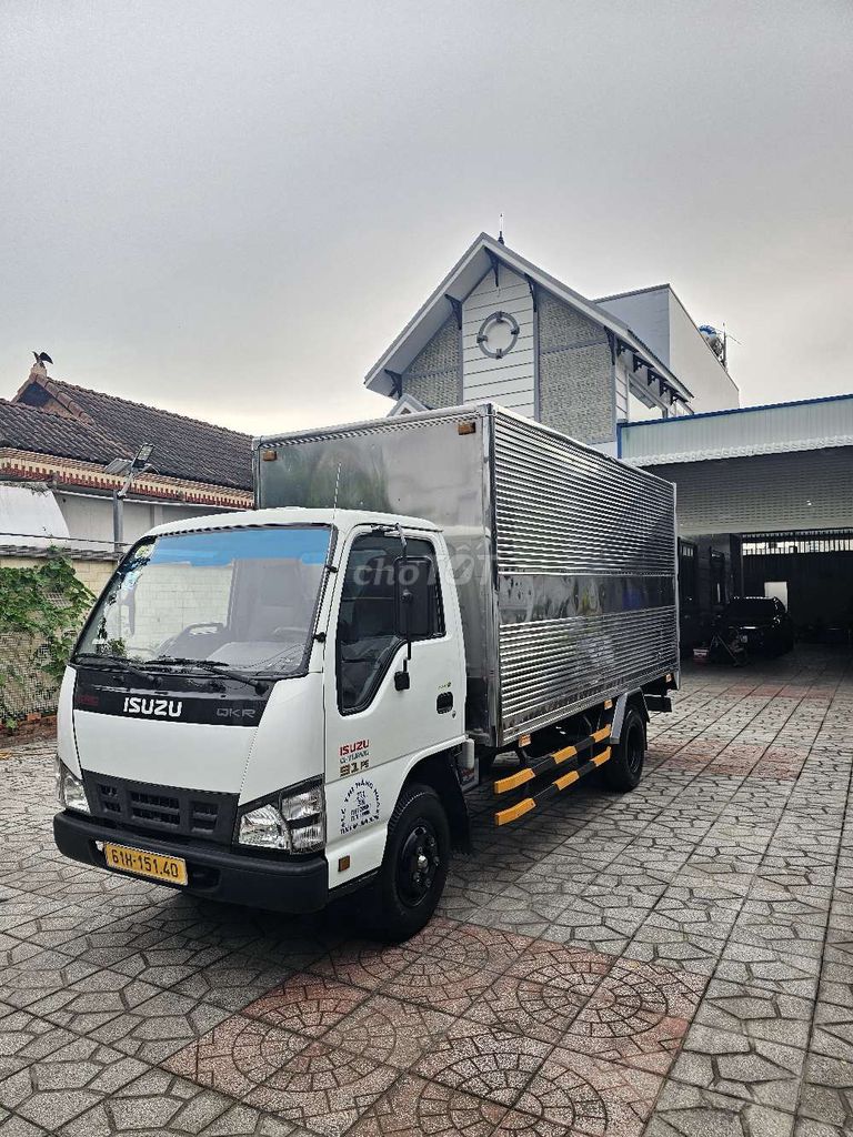Bán ISUZU 91PS tải 2t1 đời 2017 thùng 4m370