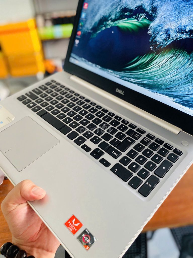 Dell Inspiron 5575 Rz5 15.6 inch 8GB/256GB. Mua bán Laptop tại Quận Cẩm Lệ Đà Nẵng được đăng bởi Ngô Thi Laptop  PC Gamming hình 1