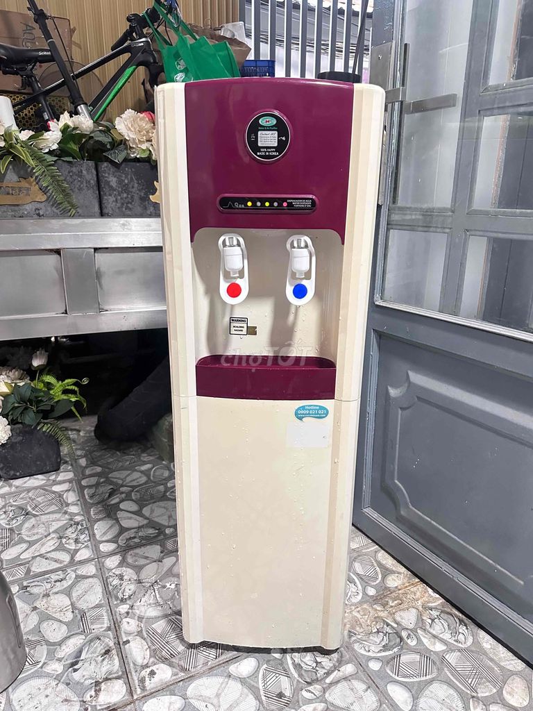 Máy lọc nước nóng lạnh Hàn Quốc. Mua bán Bếp, lò, đồ điện nhà bếp tại Quận 7 Tp Hồ Chí Minh được đăng bởi Đạt hình 1