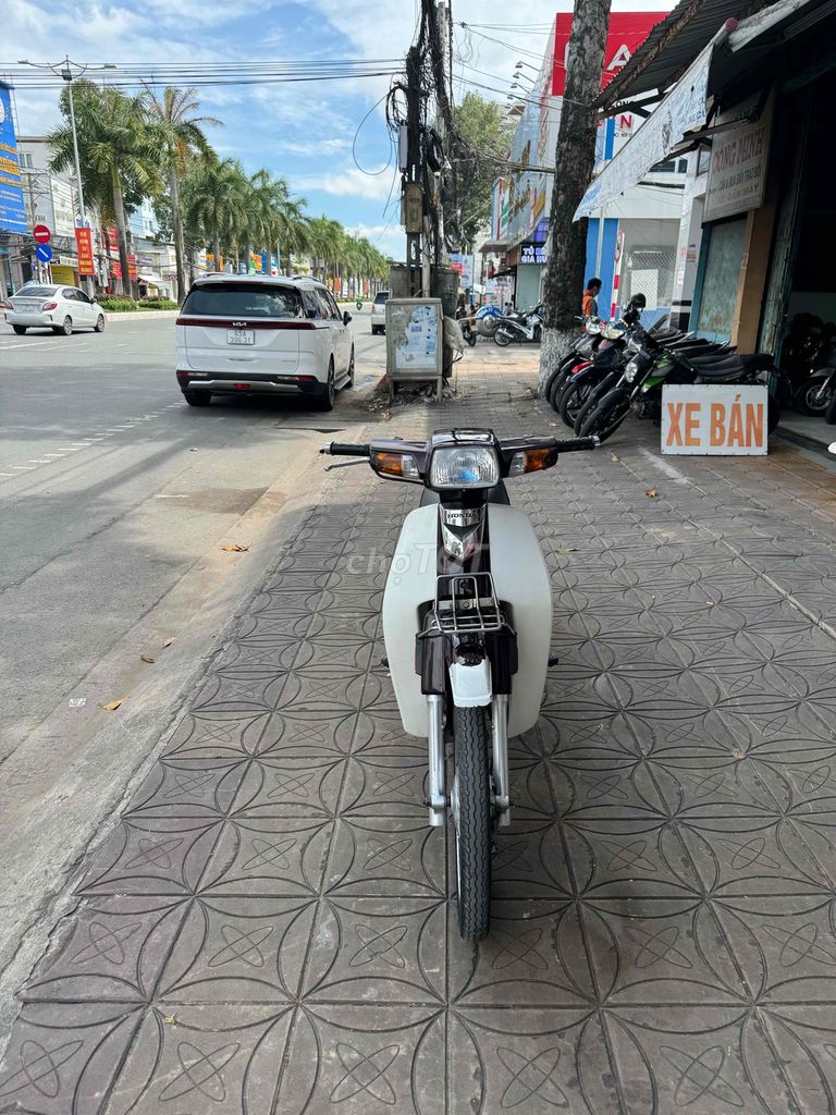 SUPERDREAM (97 cm)(2006) BS:65P5:CẦN THƠ. Mua bán Xe máy tại Quận Ninh Kiều Cần Thơ được đăng bởi DVCĐ Công Minh hình 1