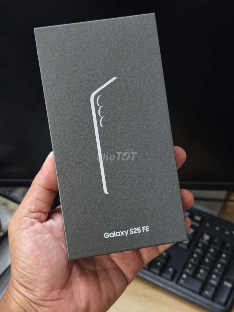 Samsung Galaxy S25 FE 128GB Đen Mới 100%. Mua bán Điện thoại tại Quận Bình Tân Tp Hồ Chí Minh được đăng bởi Phú Nguyên hình 1