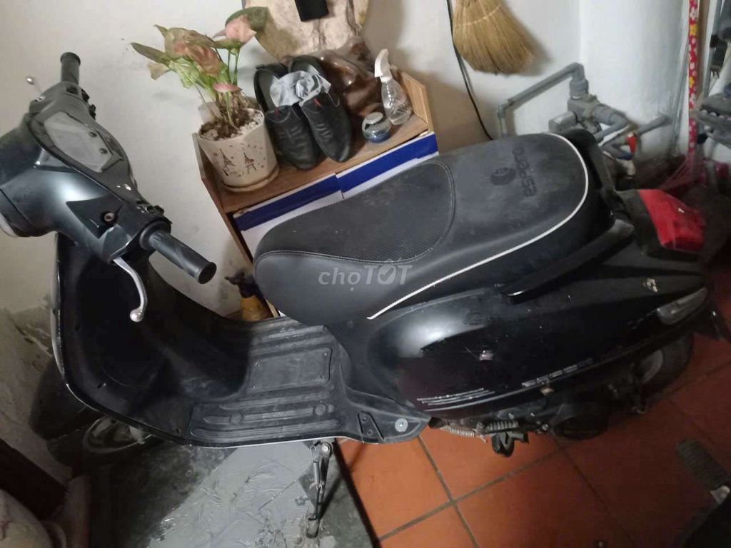 Xe ga Detech Esperro 50cc màu đen 2024. Mua bán Xe máy tại Quận Hà Đông Hà Nội được đăng bởi Hoang Anh Duc hình 2