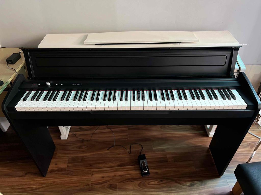 Piano Korg LP180 hàng Japan Chính Hãng