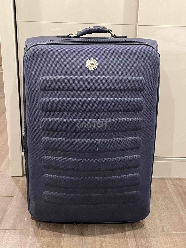 Vali kéo cỡ đại Nỉ Xanh navy. Mua bán Túi xách tại Quận Long Biên Hà Nội được đăng bởi Nguyễn Minh Trang hình 1
