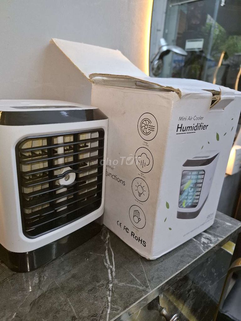 Quạt hơi nước mini