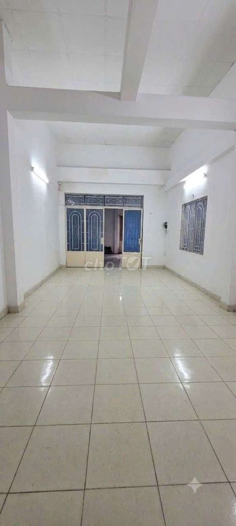 Аренда · 1 комн. · 80 м² · Quận Tân Phú, ул. Đường Tân Kỳ Tân Quý