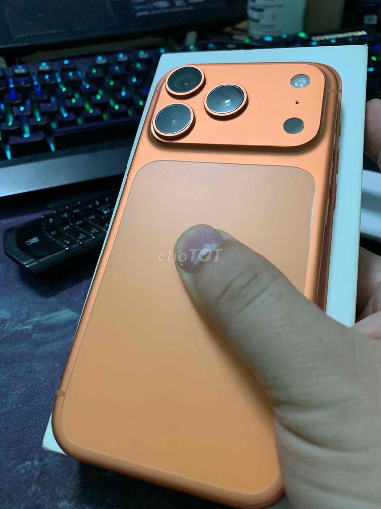 iPhone 17 Pro 1TB Cam Mới bóc hộp. Mua bán Điện thoại tại Quận Bắc Từ Liêm Hà Nội được đăng bởi Táo Lux hình 1