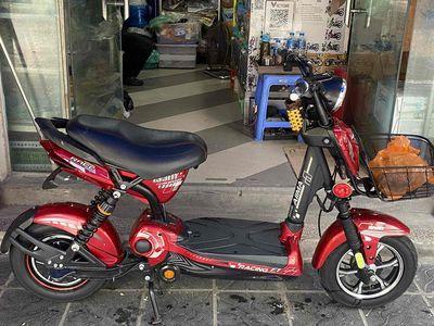 thanhly xe điện Aima xịn mua 10tr acquy mới. Mua bán Xe điện tại Quận Hai Bà Trưng Hà Nội được đăng bởi dung 50 thịnh yên