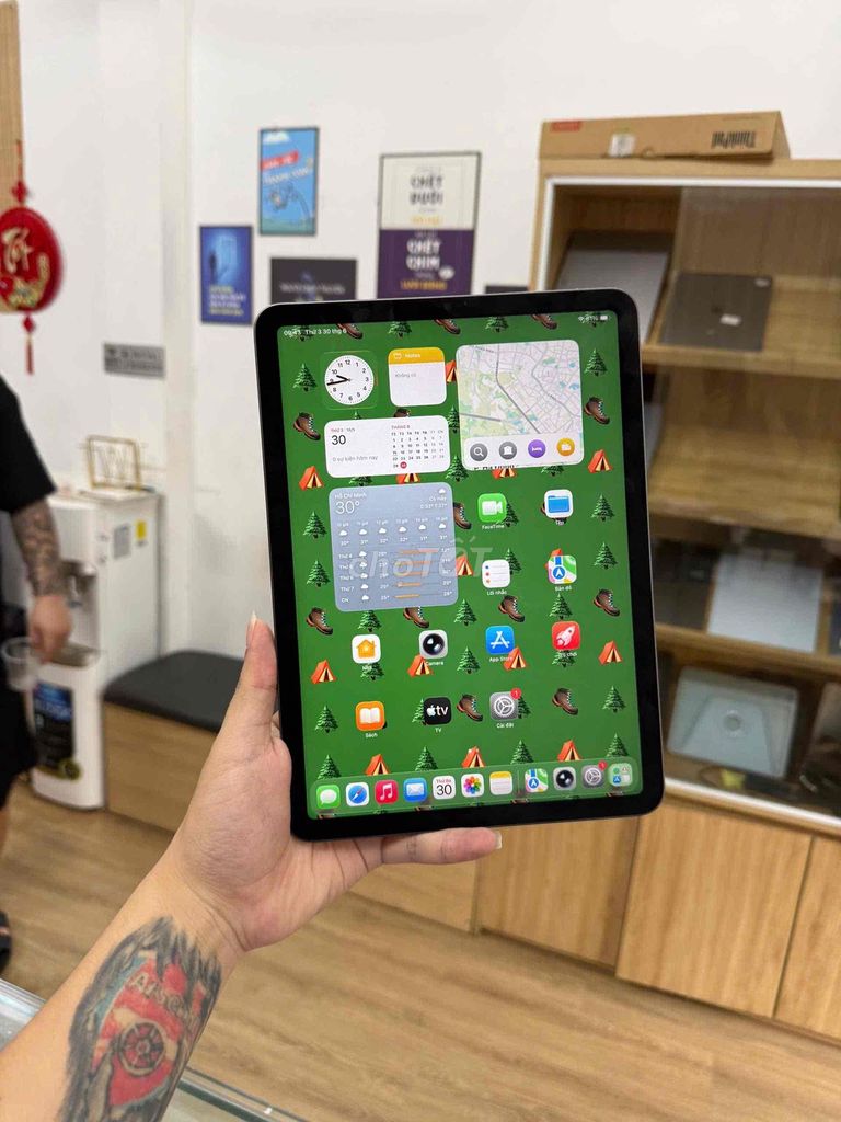 Apple iPad Air 5 Wifi 256GB Nguyên bản. Mua bán Máy tính bảng tại Quận Đống Đa Hà Nội được đăng bởi KT Hà Nội Mobile hình 1