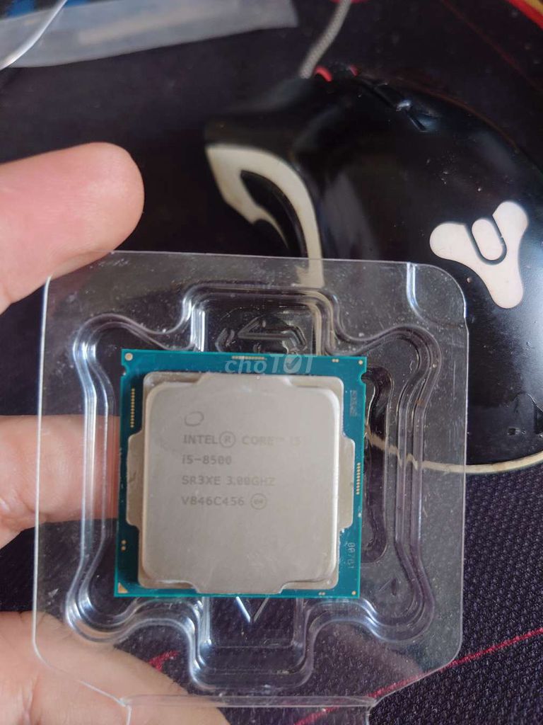 CPU Intel Core i5-8500 3.00GHz. Mua bán Linh kiện (RAM, Card...) tại Quận Ninh Kiều Cần Thơ được đăng bởi Lê Văn Đời hình 1