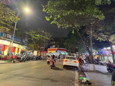 Mặt phố Tạ Quang Bửu vỉa hè rộng kinh doanh đỉnh, 92m2 nhỉnh 6 tỷ