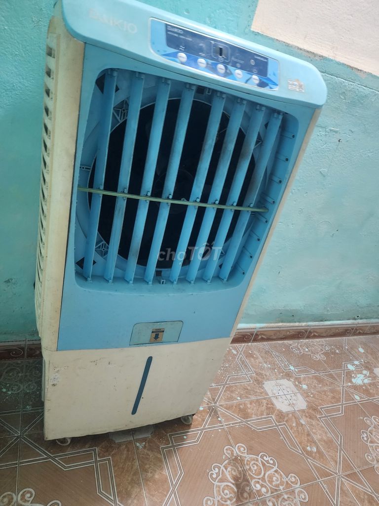 Quạt hơi nước DAIKIO Xanh, Trắng. Mua bán Quạt tại Quận 12 Tp Hồ Chí Minh được đăng bởi phong hình 1