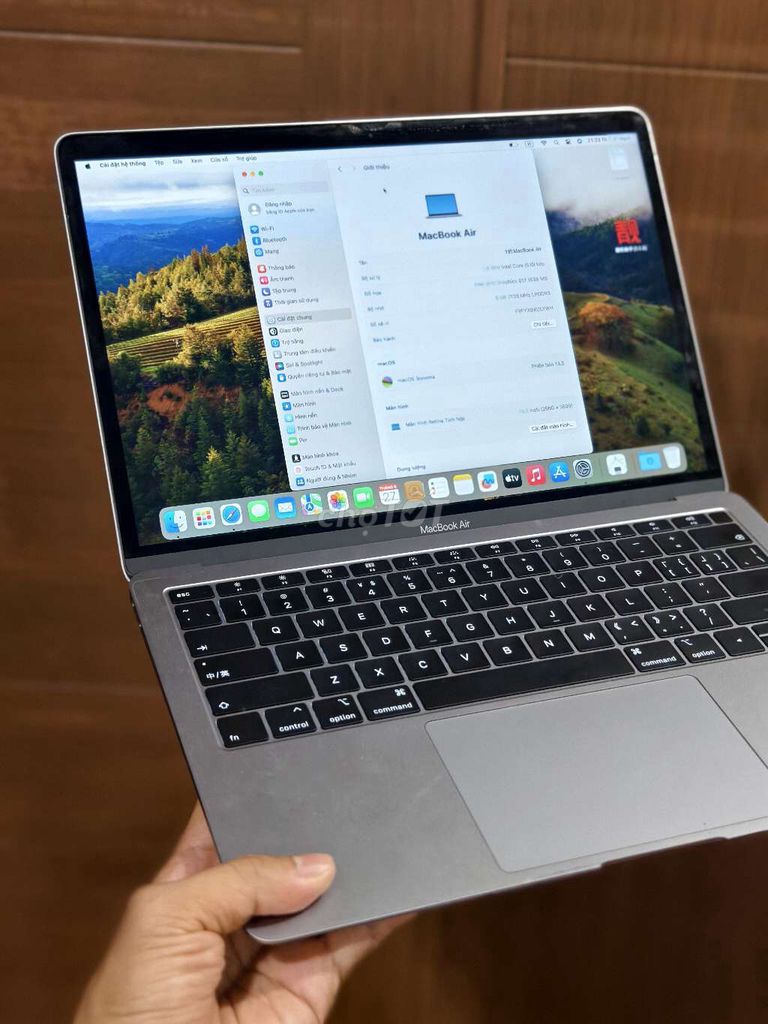 Apple Macbook Air 2019 i5 8GB/256GB Xám. Mua bán Laptop tại Quận Hai Bà Trưng Hà Nội được đăng bởi Huy Máy Tàu hình 1