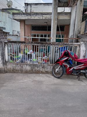 Bán dãy 10 phòng trọ + nhà ở