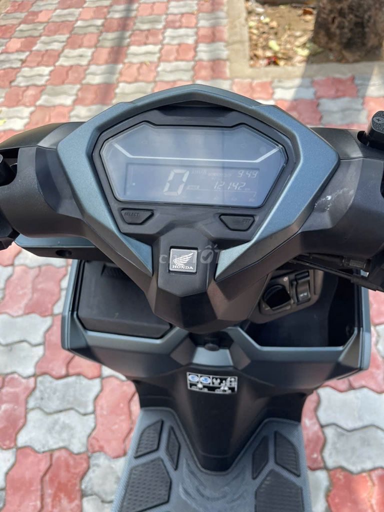 Honda Vario 125 Xám 2023 - ODO 12K - Hỗ Trợ Nợ Xấu. Mua bán Xe máy tại Thành phố Thủ Đức Tp Hồ Chí Minh được đăng bởi Cửa Hàng Xe Máy Sang Cường hình 7