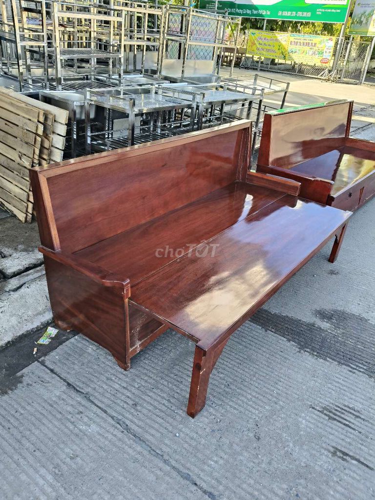 Giường gỗ 1.1m x 1.9m Nâu đỏ. Mua bán Giường, chăn ga gối nệm tại Quận Cái Răng Cần Thơ được đăng bởi Nguyễn Minh Trí  hình 1