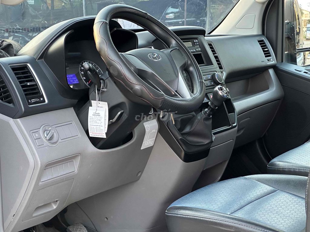 Hyundai Solati 2019 không kinh doanh zin rất đẹp. Mua bán Ô tô tại Quận Bình Tân Tp Hồ Chí Minh được đăng bởi Xe Hồng Minh hình 5