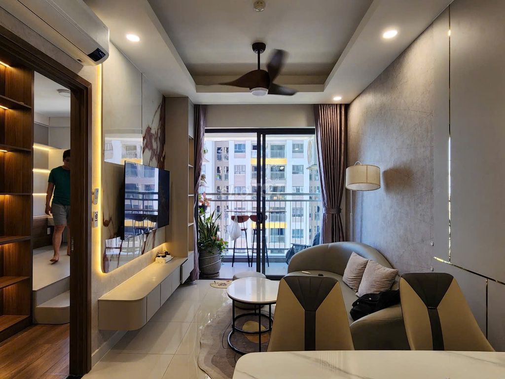 NGUỒN CHO THUÊ CHUẨN BQL Q7 RIVERSIDE: 2PN2WC 8TR, FULL 10TR