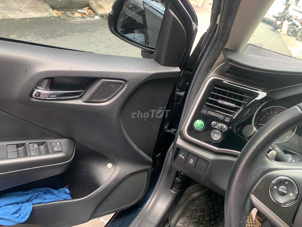 Honda City Top 2019 - 89000 km. Mua bán Ô tô tại Quận Ninh Kiều Cần Thơ được đăng bởi Trung Hậu hình 6