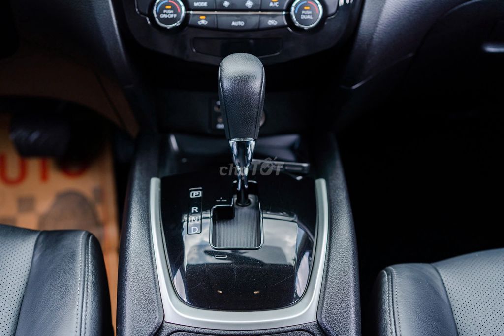 Nissan X trail 2019 V Series 2.0 SL Premium. Mua bán Ô tô tại Quận Cầu Giấy Hà Nội được đăng bởi Quân Q Auto hình 3