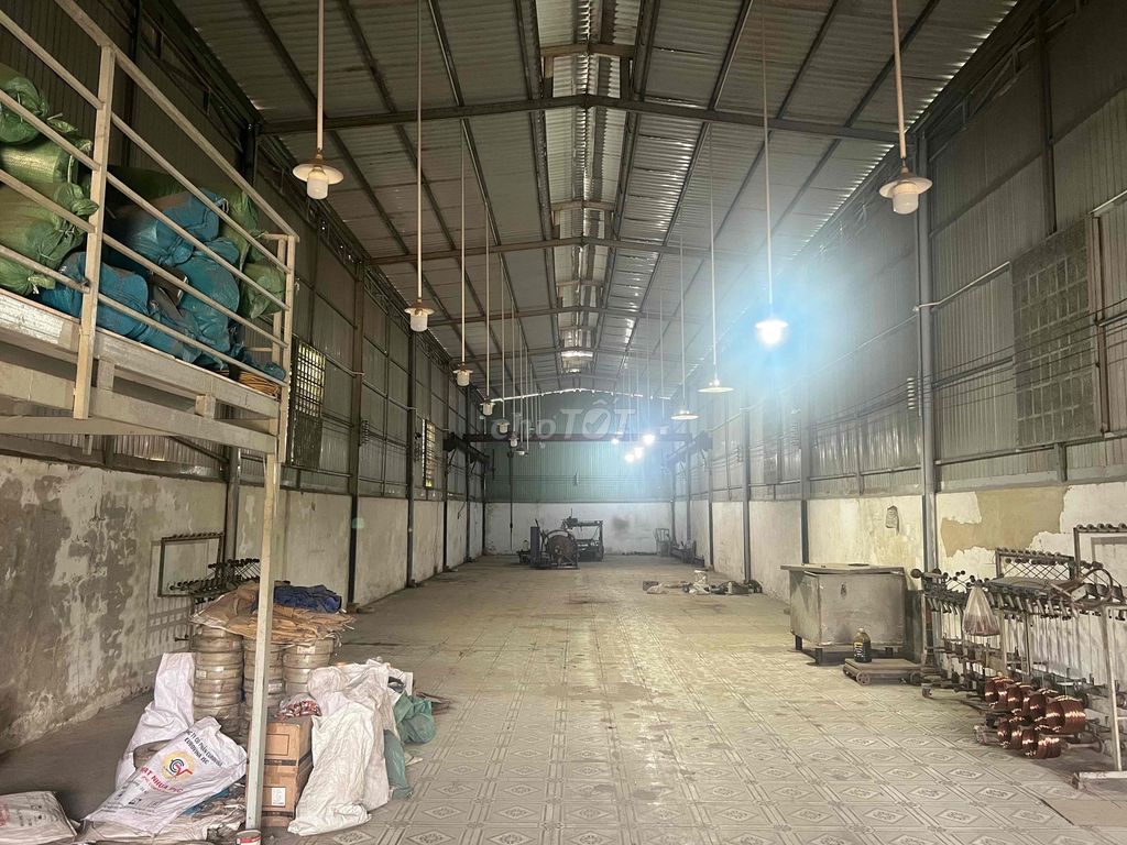 Cho Thuê Kho Xưởng 320m2 - 15tr Đường Trần Văn Giàu