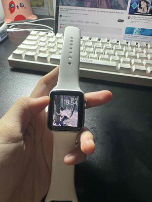 Apple Watch seri 3 38mm. Mua bán Thiết bị đeo thông minh tại Huyện Củ Chi Tp Hồ Chí Minh được đăng bởi Bùi Nguyệt