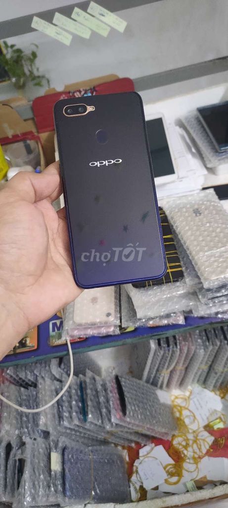 Oppo F9, ram 4gb, 64gb, 2sim