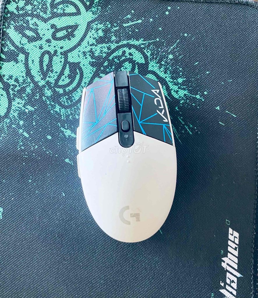 Chuột Logitech KDA Trắng. Mua bán Phụ kiện (Màn hình, Chuột...) tại Thành phố Thủ Đức Tp Hồ Chí Minh được đăng bởi Góc Pass Đồ  hình 1