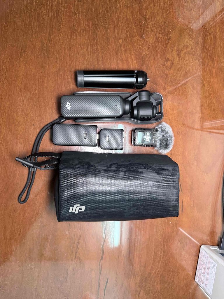 Máy quay DJI Osmo Pocket 3 combo. Mua bán Máy ảnh, Máy quay tại Quận 1 Tp Hồ Chí Minh được đăng bởi Nguyễn Quốc Trung hình 1