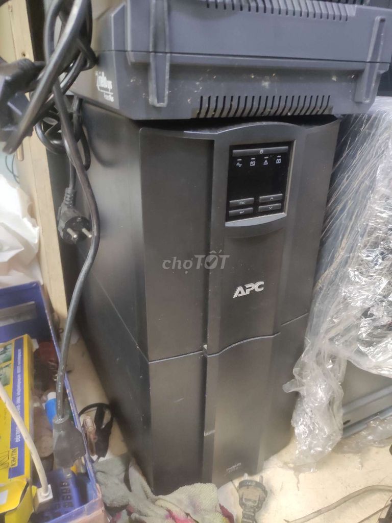 Thanh lý Ups 2200 cỡ lớn cho ae chuyên