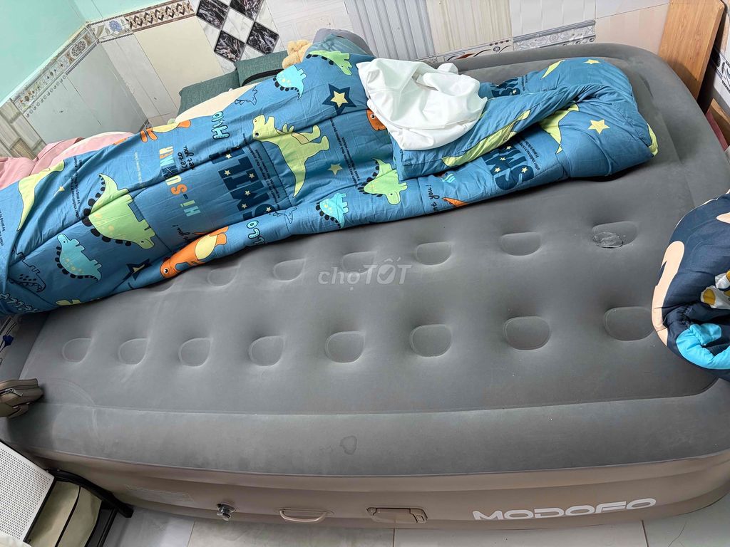 Giường bơm hơi MODFO Cao su Xám 1m5x2mx40cm. Mua bán Giường, chăn ga gối nệm tại Quận 10 Tp Hồ Chí Minh được đăng bởi Ivan Trần hình 1