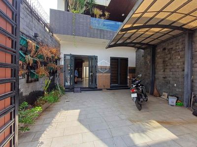 Rent · 5 bd · 147 м² · Thành phố Thủ Đức, ул. 0972980239
