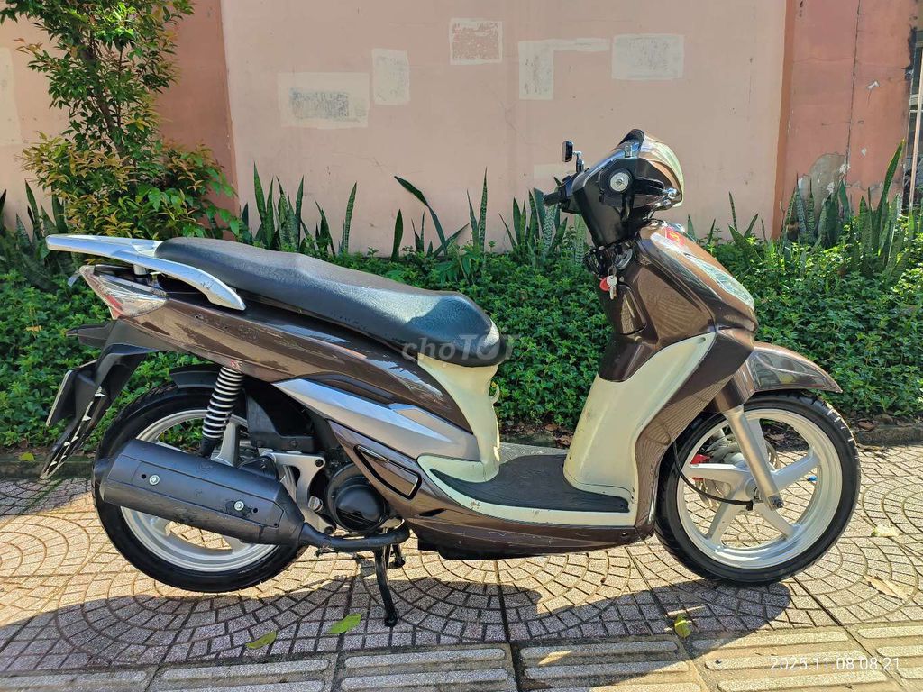 Bán xe shark biển đẹp phong thủy. Mua bán Xe máy tại Quận 4 Tp Hồ Chí Minh được đăng bởi Trần Thắng hình 2