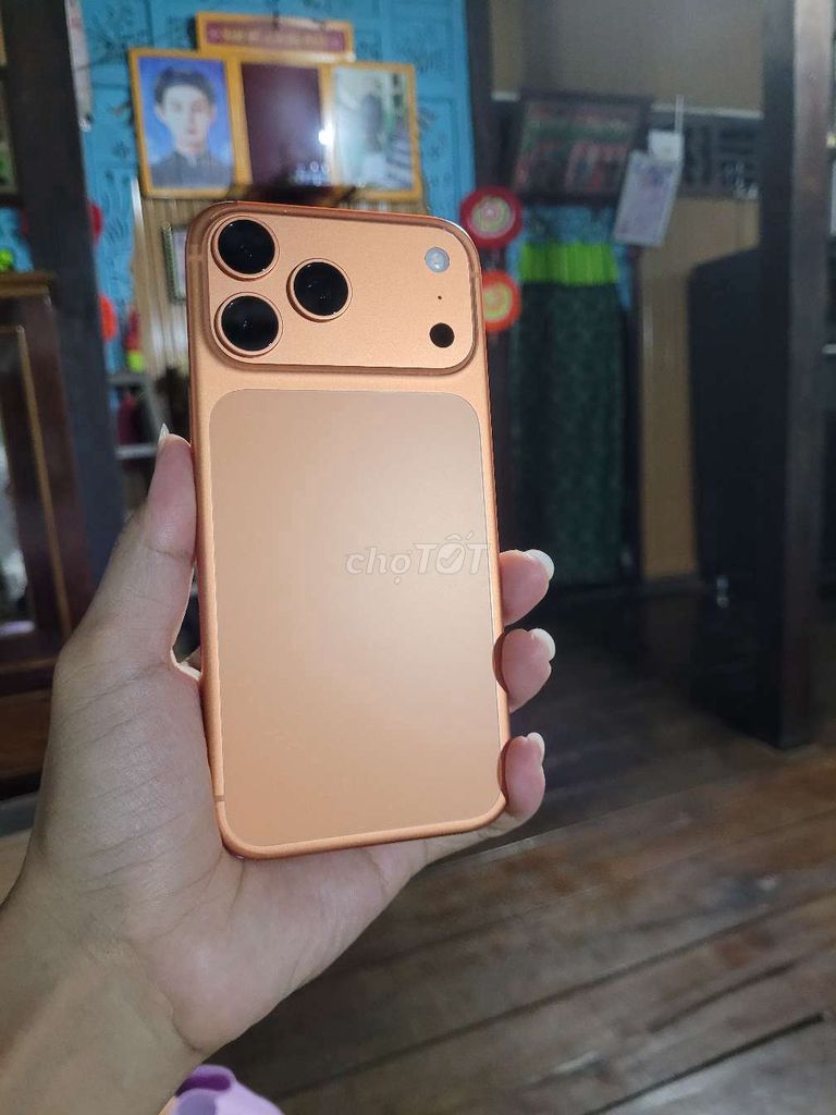 iPhone 17 Pro Max 512GB Vàng đồng. Mua bán Điện thoại tại Thị xã Tân Châu An Giang được đăng bởi thái hình 1