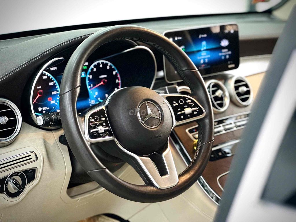 𝐌𝐞𝐫𝐜𝐞𝐝𝐞𝐬-𝐁𝐞𝐧𝐳 𝐆𝐋𝐂𝟐𝟎𝟎 𝟒𝐦𝐚𝐭𝐢𝐜 𝐌𝐨𝐝𝐞𝐥 𝟐𝟎𝟐𝟏. Mua bán Ô tô tại Thành phố Thủ Đức Tp Hồ Chí Minh được đăng bởi Tấn Khang Chuyên Xe Lướt hình 11