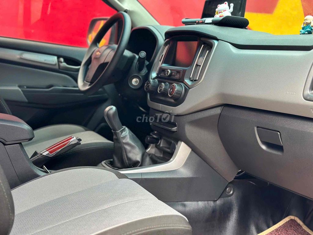 Chevrolet Colorado 2018 LT 2.5L 4x2 AT - 88888 km. Mua bán Ô tô tại Thành phố Thuận An Bình Dương được đăng bởi Đăng Tùng hình 17