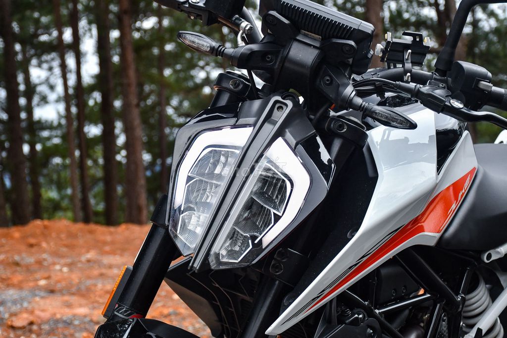 Mình bán KTM Duke 390 2022 15700 km chính chủ. Mua bán Xe máy tại Thành phố Thủ Đức Tp Hồ Chí Minh được đăng bởi Minh Trí hình 9