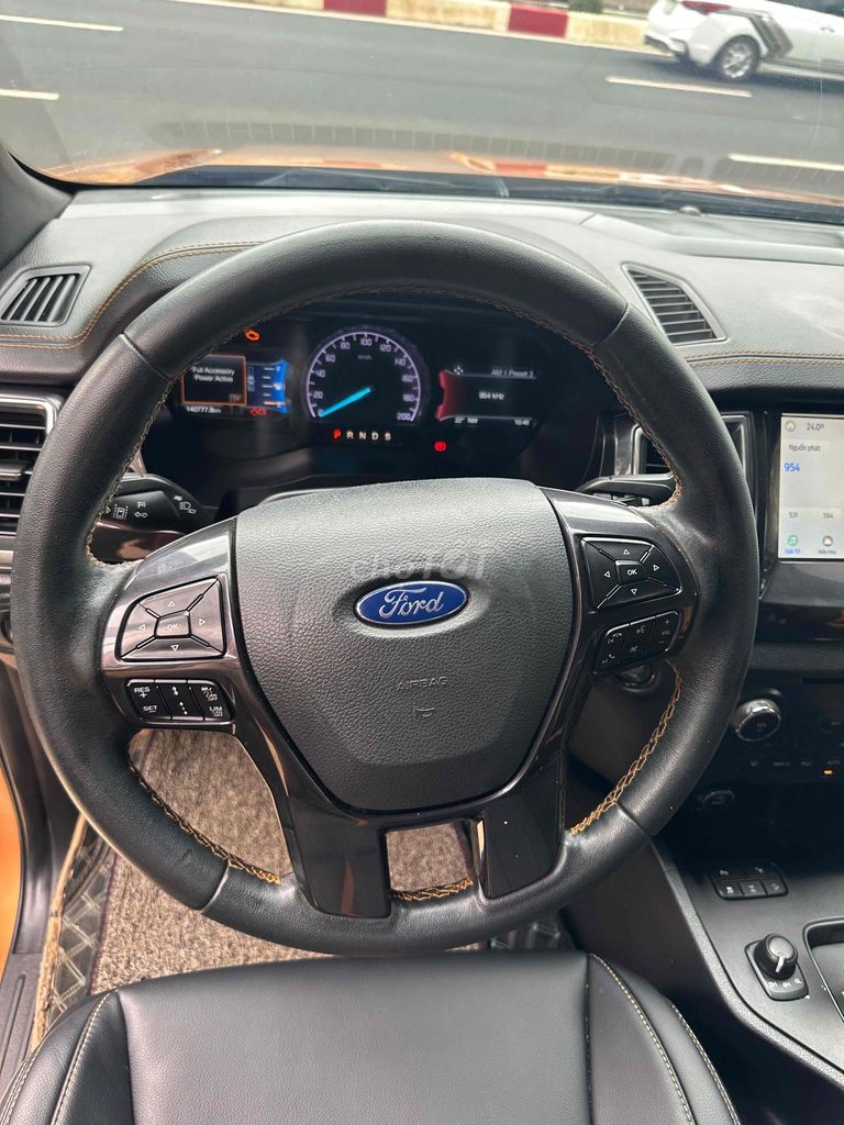 Ford Ranger 2019 WLIDTRACK 2.0 4x4 AT - 140000 km. Mua bán Ô tô tại Thành phố Buôn Ma Thuột Đắk Lắk được đăng bởi Trương Thanh hình 13
