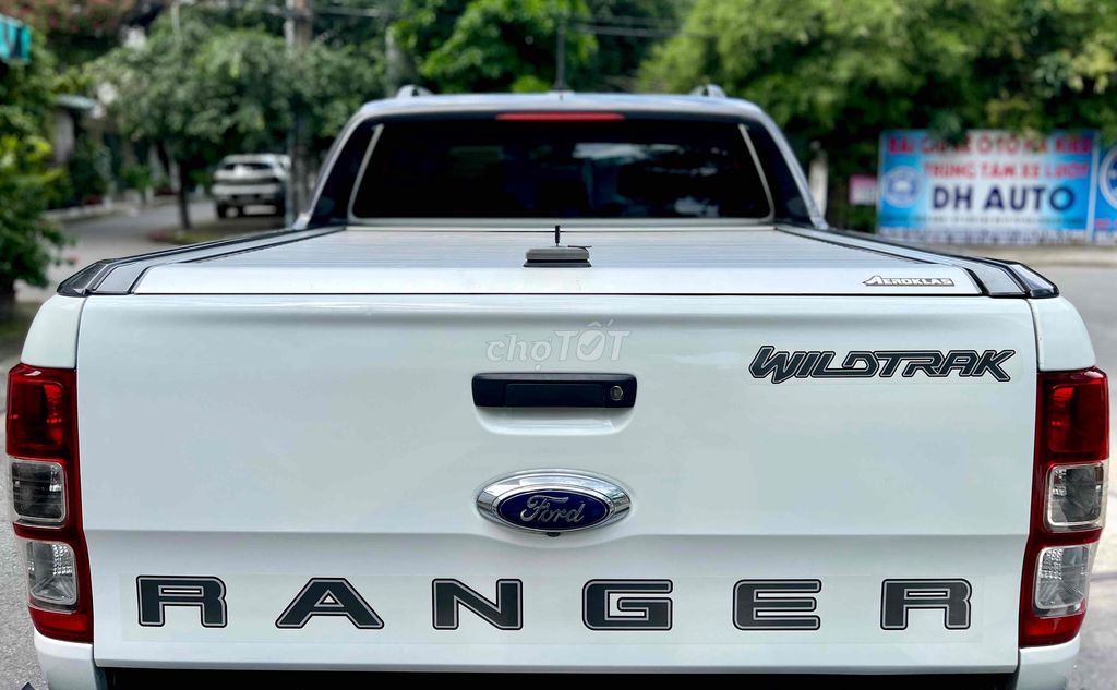 SIÊU CHẤT - WILDTRAK 2018 1 CHỦ - FULL BD HÃNG. Mua bán Ô tô tại Quận Gò Vấp Tp Hồ Chí Minh được đăng bởi DH AUTO FORD CHUYÊN XE FORD LƯỚT CHẤT LƯỢNG CAO hình 6