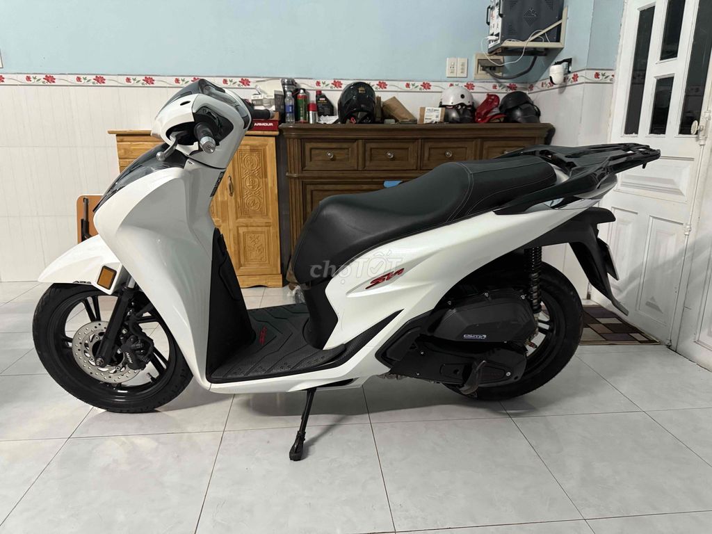 🔥🔥 Honda SH 150i CBS | Đăng ký 2022 | Chính chủ BH. Mua bán Xe máy tại Thành phố Biên Hòa Đồng Nai được đăng bởi Ninh Lê hình 2