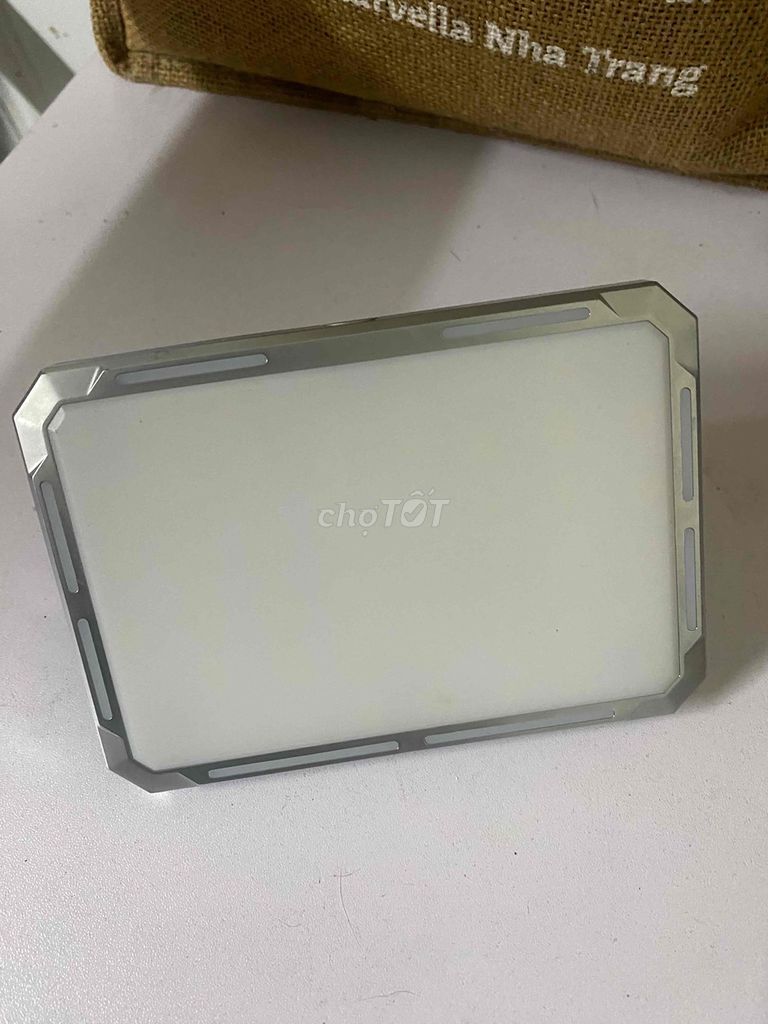 Đèn LED Bạc Kim loại Hiện đại. Mua bán Đèn tại Thành phố Biên Hòa Đồng Nai được đăng bởi Nguyễn Thị Thu Huyền hình 1