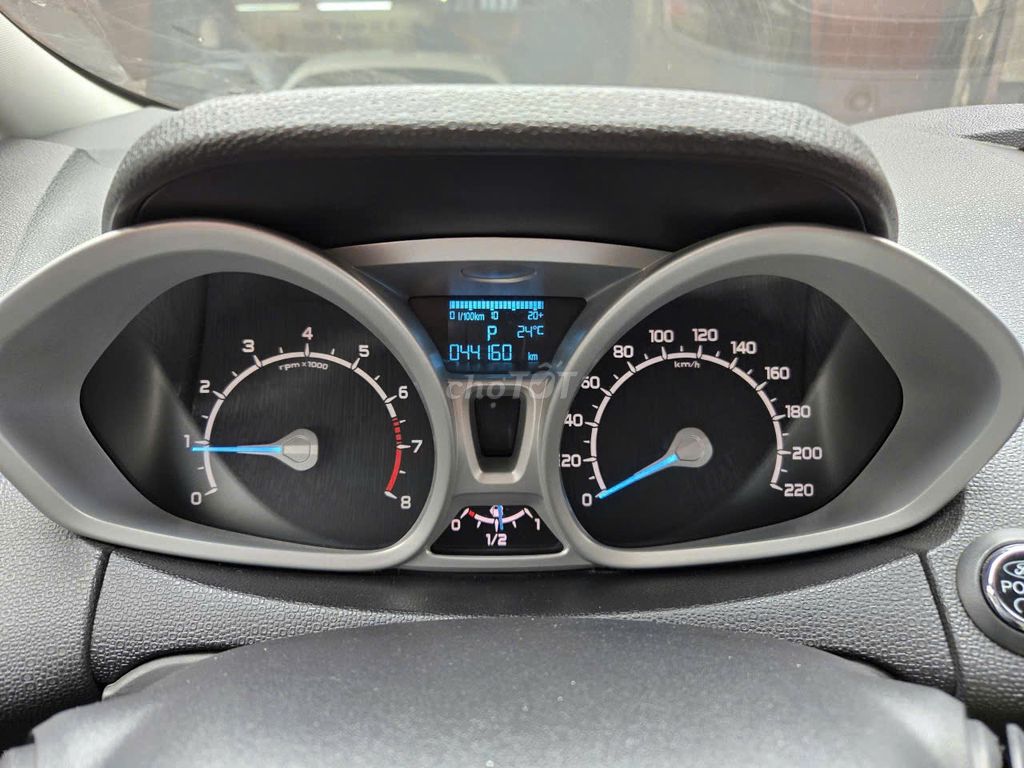 Ford EcoSport 2016 - 44000 km. Mua bán Ô tô tại Quận Thanh Xuân Hà Nội được đăng bởi Vương Hiền Anh hình 4