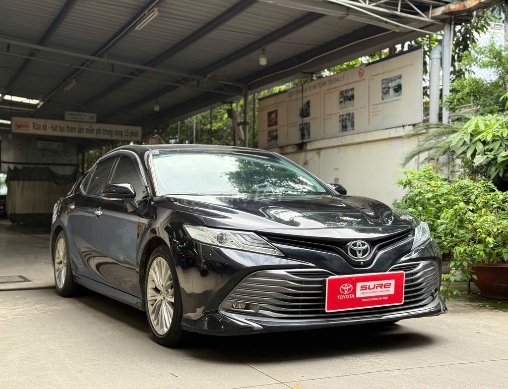 Toyota Camry 2019 2.5Q - 73856 km. Mua bán Ô tô tại Quận Tân Phú Tp Hồ Chí Minh được đăng bởi Vũ Phong Toyota Sure Xe Cũ Chính Hãng hình 3