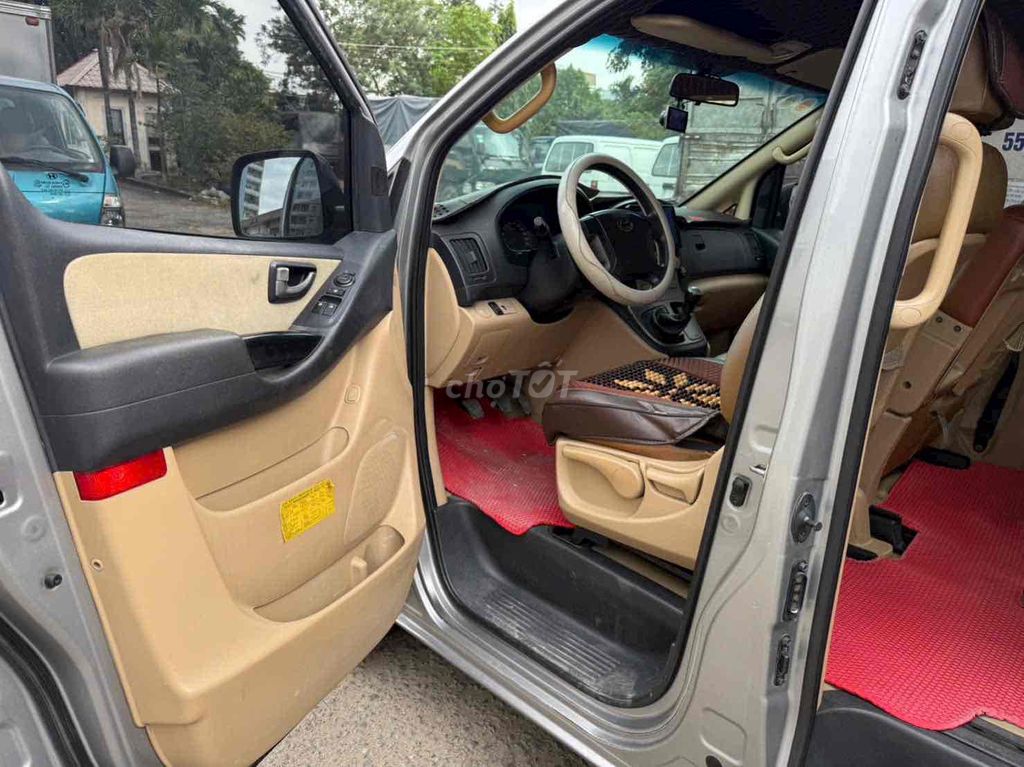 Hyundai Starex 9 chỗ- xe đẹp zin nội thất như mới. Mua bán Ô tô tại Quận Bình Tân Tp Hồ Chí Minh được đăng bởi Đỗ Đình Tuyên hình 9