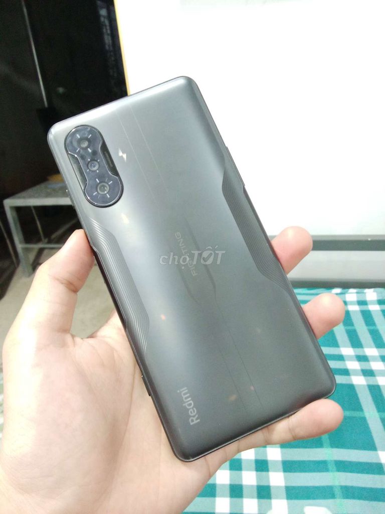 Xiaomi Redmi K40 Gaming 12/256 máy đẹp