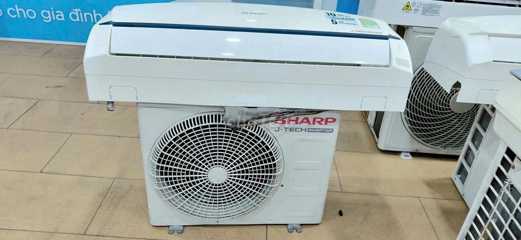 Máy lạnh Sharp 1HP Inverter Trắng giá rẻ. Mua bán Máy lạnh, điều hoà tại Quận 11 Tp Hồ Chí Minh được đăng bởi CTY Điện Lạnh AHieu hình 1