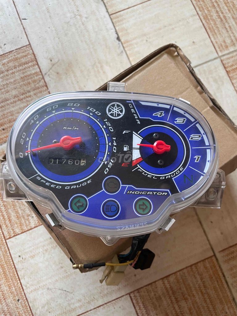 lên đồng hồ điện tử, dư đồng hồ cơ zin theo xe. Mua bán Phụ tùng xe tại Quận Bình Thuỷ Cần Thơ được đăng bởi huy hoàng hình 1